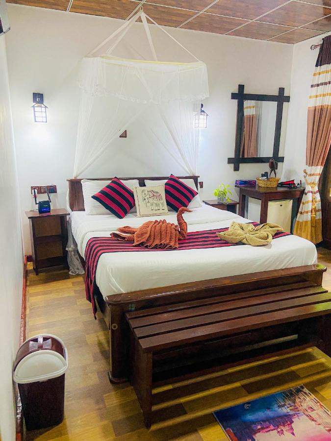 Home Away Ела Екстериор снимка