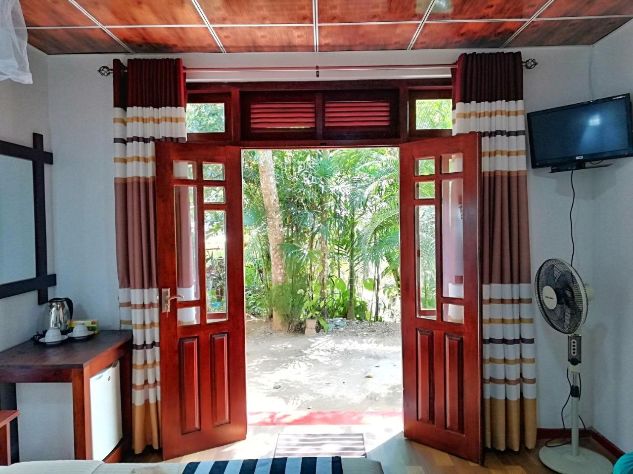 Home Away Ела Екстериор снимка