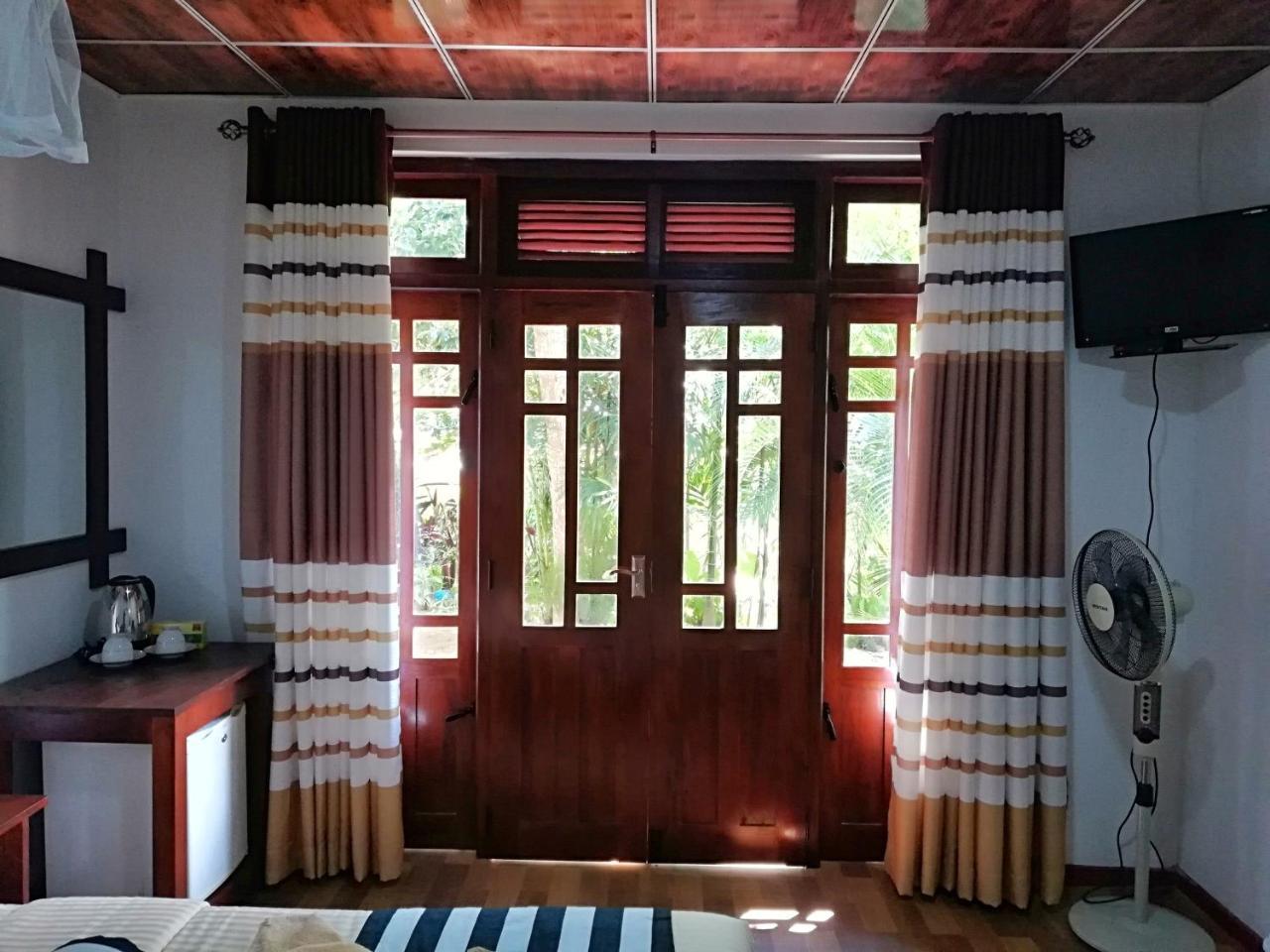 Home Away Ела Екстериор снимка